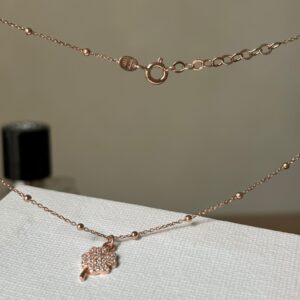 Collana rosario quadrifoglio zirconi rosè