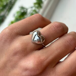 Anello cuore bombato argento