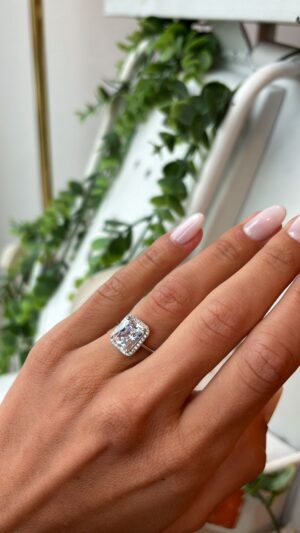 Anello principessa bianco