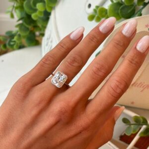 Anello principessa bianco